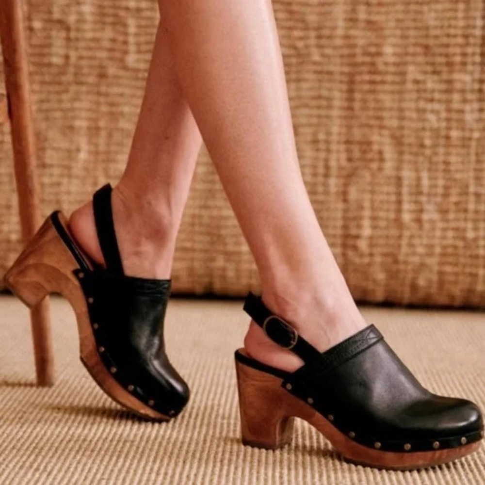 ISO Sezane Taylor Clog Black Leather Size: 8 (38 or 39)